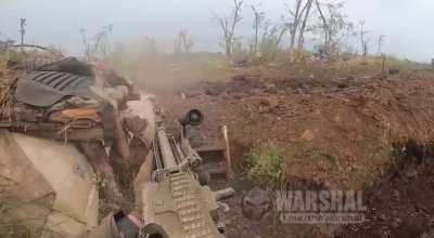 IFV Bradley supports Ukrainian infantry in the south