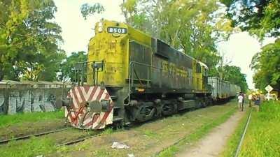 Old Alco throwing sparks while trying to re-rail a wagon with brute force