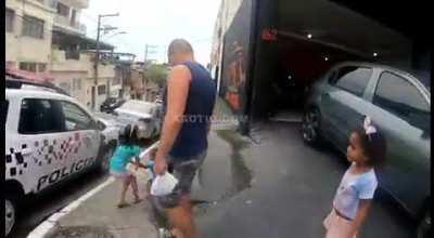 Brazilian Police Officer Shoots a Man For Brandishing a Knife