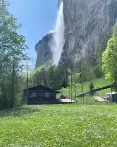 🔥 Switzerland is an extremely beautiful country