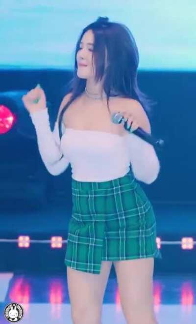 Momoland - Nancy