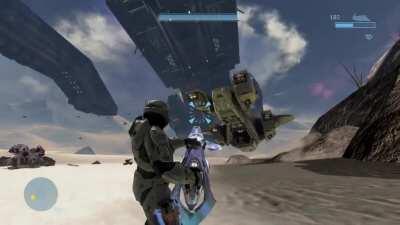 I'm playing Halo 3 for the first time since I never owned a console and my jaw dropped at this epic moment (had to recreate it)