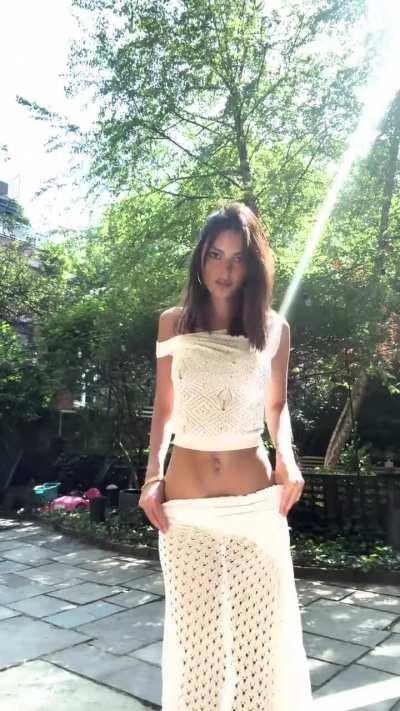 Emrata Tiktok 
06/13/24