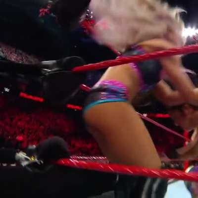 Bayley rams her shoulder into Alexa Bliss’s stomach