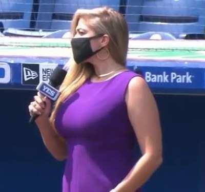 Meredith Marakovits (YES Network)