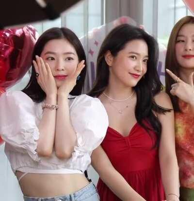 Red Velvet Yeri & Irene