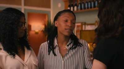 Javicia Leslie (Sophia) &amp;amp; Jojo T. Gibbs (Terri) lesbian kiss in Something from Tiffany's (2022)