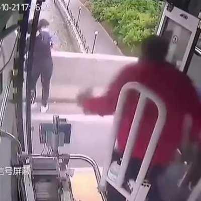 Bus driver saves young boy from getting murdered by mother.