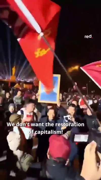 CIA: “There is a big protest in China. Color revolution, anyone?”  The protest: