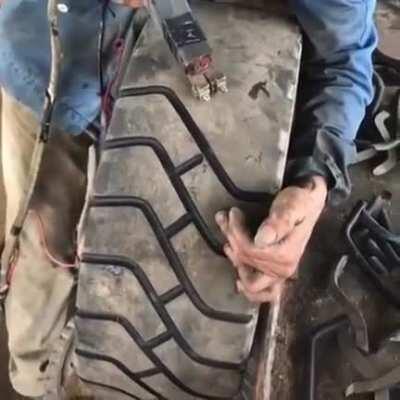 Rebuilding old tires