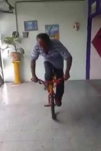 Elder person performs neat flatland trick on BMX. (Regrettably, earlier post was removed by the system due to bad title). Have an awesome week head =)