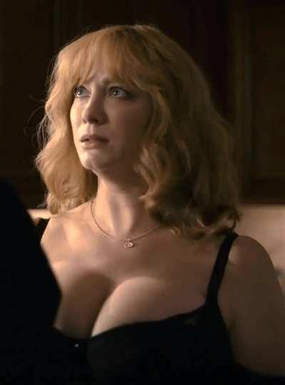 Christina Hendricks, Ridiculously huge tits