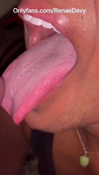 When Daddy walks into your room and your reminded that your bitch mouth is for cum 🥰😋