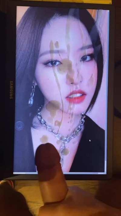 Olivia Hye Cum Tribute