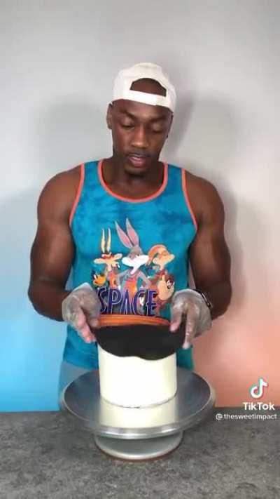 This guys cake skills