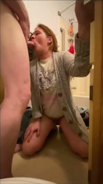 Fucking mom while dad takes a shower