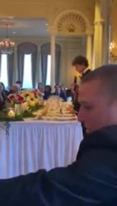 Kid says wedding speech