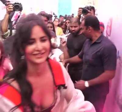 Katrina Kaif deep cleavage