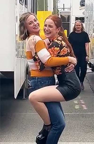 Lili Reinhart and Madelaine Petsch