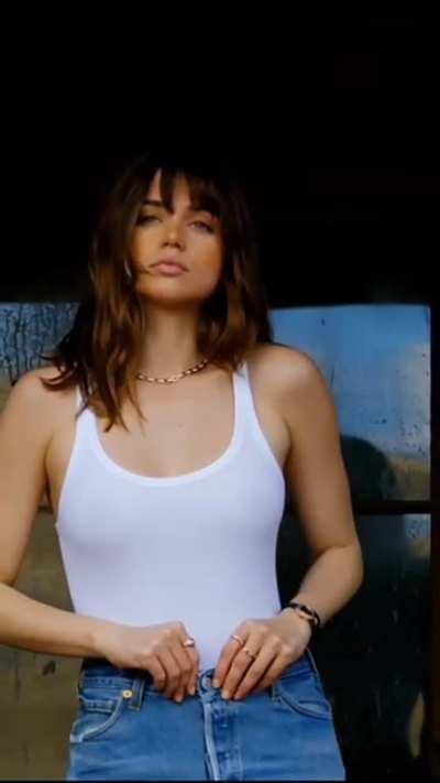 Ana De Armas