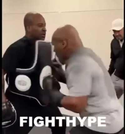 57years old Mike Tyson- Day3 of training for his upcoming fight against Jake Paul 