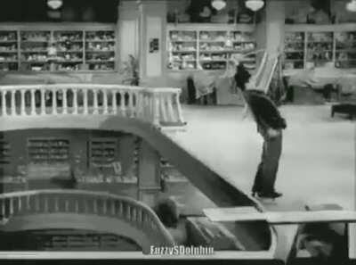 This is how Charlie Chaplin did his &quot;stunts&quot; before CGI