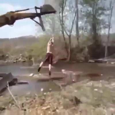 Don't mess with an excavator