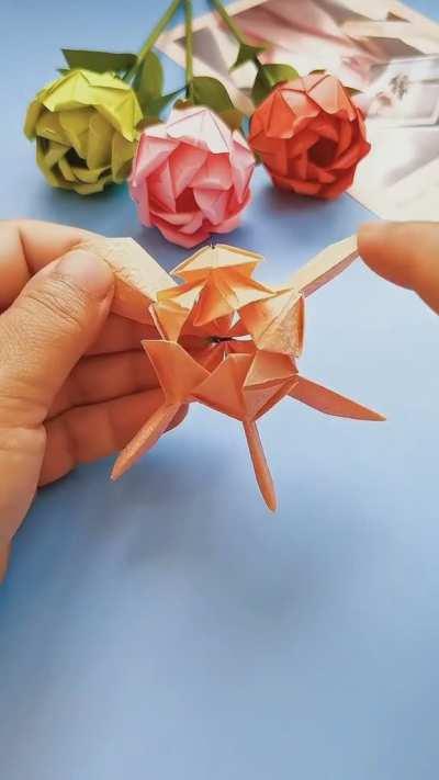 Making a paper flower