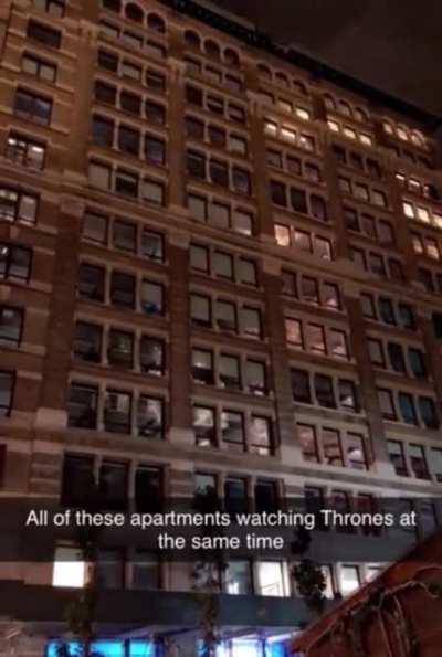 Apartments watching the premiere of ‘House of the Dragon’ at the same time