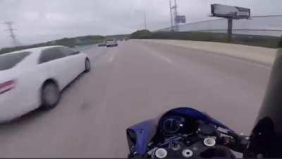 This biker going 185mph through traffic