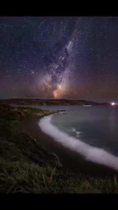 🔥Under the dark skies of New Zealand