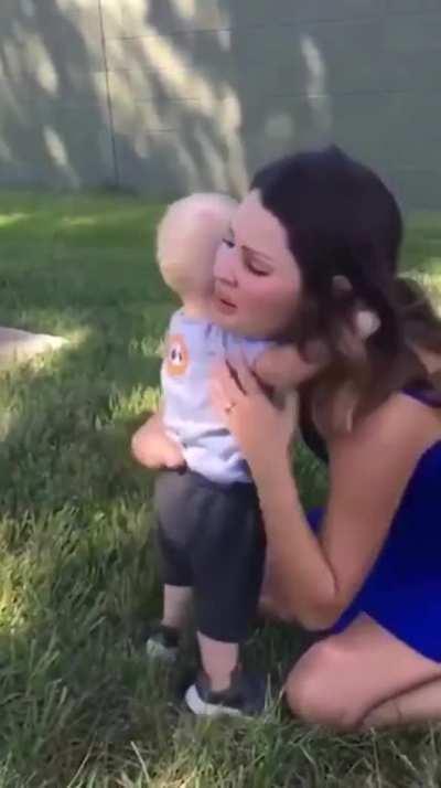 One Year Old immediately Hugs a Stranger when he Realizes they Both have the same Limb Difference!