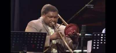 Wynton Marsalis’ Reaction to Wycliffe Gordon’s incredible lick in his Sweet Louisiana solo is priceless. “Huh”