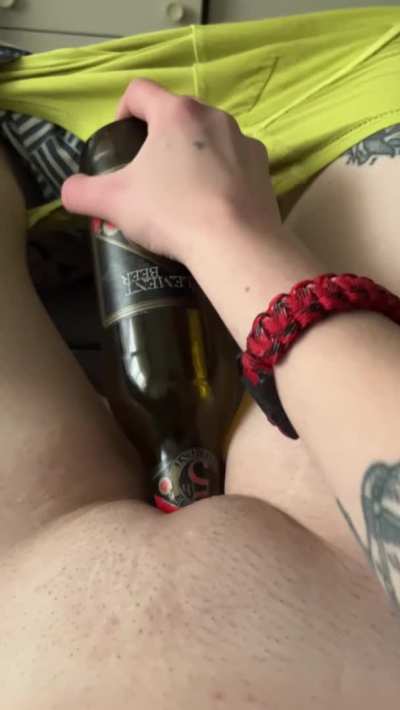 I found some old gif of fucking myself with beer bottle. 