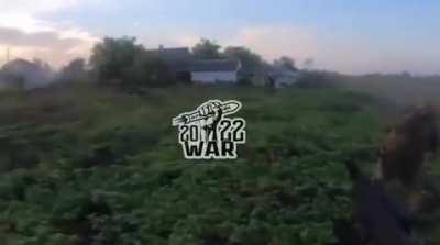 Helmet cam of Ukrainian soldiers taking incoming fire, and then returning fire (2022 Kharkiv counteroffensive)