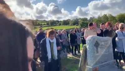 Irish man leaves funny recording for his funeral!