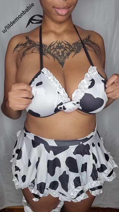 Wanna suck on these udders