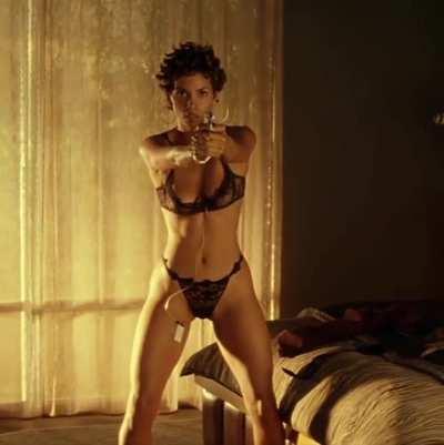 Halle berry 