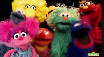 Yo bAnG bAnG nInEr GaNg, let Elmo and friends help reiterate the letter of the day!