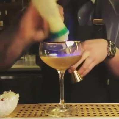 Preparing a cocktail drink