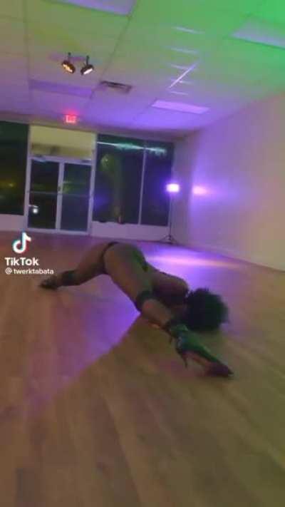 Twerktabata (19)