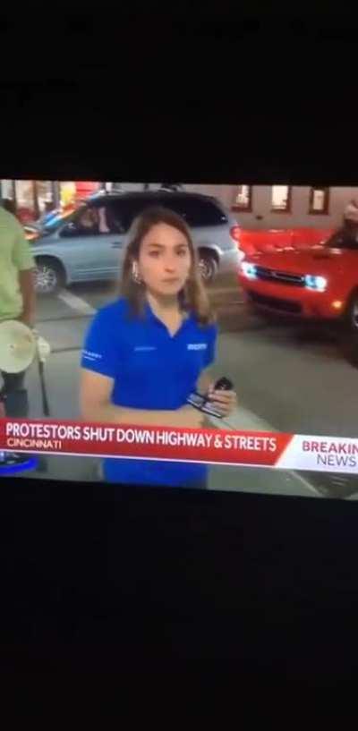 Wcgw reporting during a protest