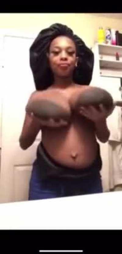 Prego titties