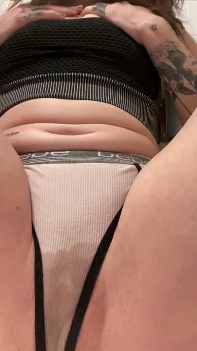 sophie starr piss her panties closeup phone