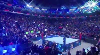 [RAW Spoilers] Arena goes crazy for superstar entrance