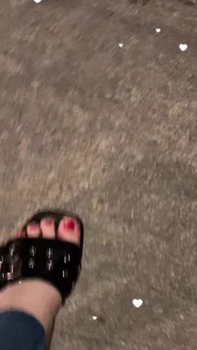 I hope my pretty toes leave you drooling (OC)