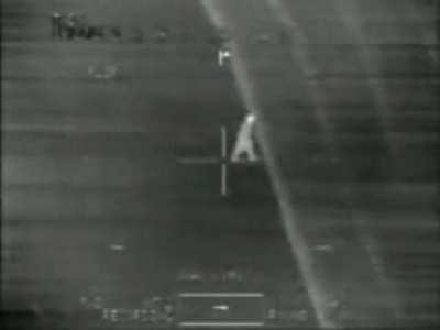 American Apache engages fighters hiding weapons in a field - first combat footage I ever saw