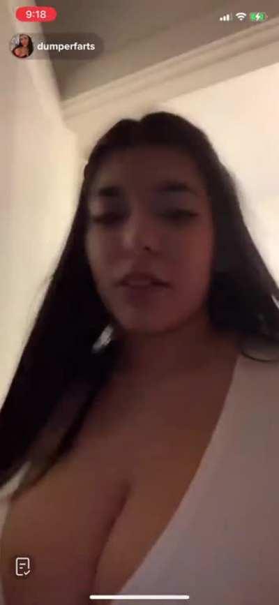 (dumperfarts) big boobs latina