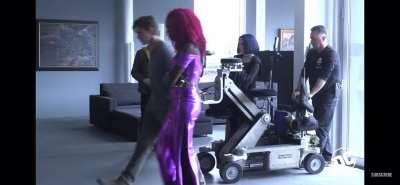 Incredible ass on set of Titans