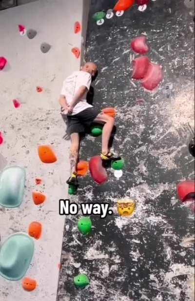 Hands-free wall climbing